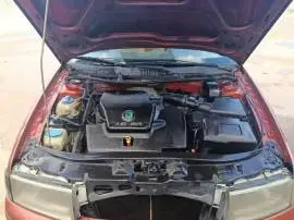 سكودا اكتافيا 2001, RF42850791