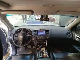 نيسان باثفايندر 2014, اللاذقية, RF14784668