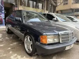 Mercedes 190, Damascus, RF18577167
