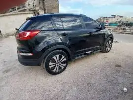 سبورتاج R 2011, حلب, RF19360318