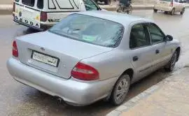 Kia Sedan 2000, RF10695717