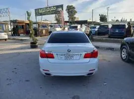 بي ام 740 2011, حلب, RF11406364