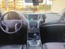 Hyundai Azera 2016, RF19319996