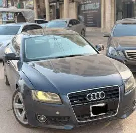 اودي A5 2012, RF77639735