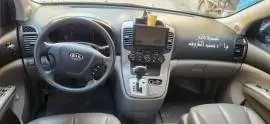 كيا جراند كرنفال 2011, إدلب, RF84875550
