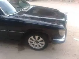 مرسيدس 280 كرت 1977, دمشق, RF19810506