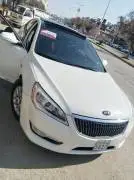 كيا K7 2011, RF19271573