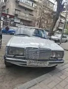 Mercedes 230E 1982, RF18935787