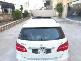 مرسيدس بي 200 2010, RF10417480