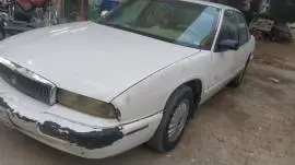 بويك رينال 1995, دمشق, RF13359347