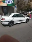 بيجو 406 2001, RF17658609