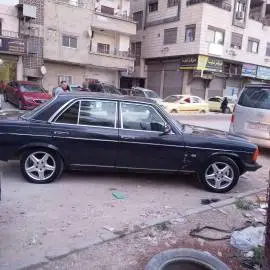 مرسيدس 230 سنة 1984, دمشق, RF19290213