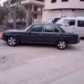 مرسيدس 230 سنة 1984, دمشق, RF19290213