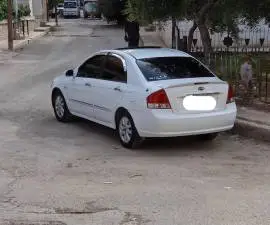 كيا سيراتو 2009, RF40976179