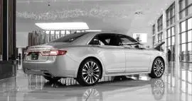 لينكولن كونتيننتال 2017, حلب, RF83164491