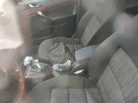 سكودا 2010, RF74981031