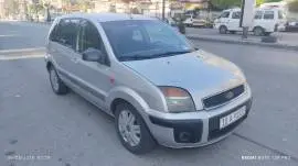 فورد فيوجن 2008, RF19681582