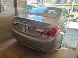 هيونداي سوناتا 2010, حلب, RF19569432