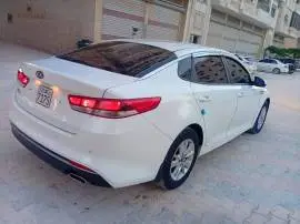 Kia K5 2017, Daraa, RF52910676