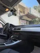 بي. ام 320 2011, RF17871355