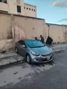 هيونداي النترا 2012, RF44760940