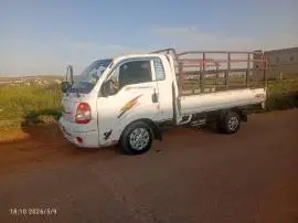Kia Banco 2005, Idlib, RF11674252