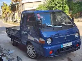 Mazda 2003, RF56816534