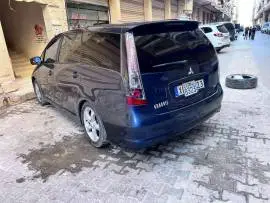 Mitsubishi Grandis 2006, RF47686535
