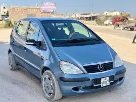 مارسيدس موديل 2006, حلب, RF17545385