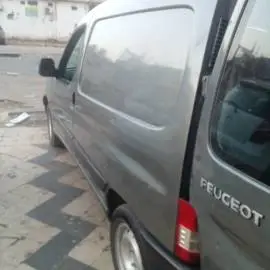 Peugeot Closed 1999, RF16888702