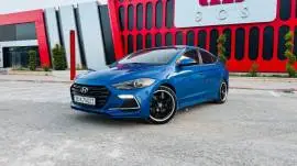 هيونداي النترا 2017, RF19168256