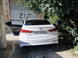 هيونداي النترا 2017, حلب, RF20951349