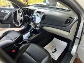 كيا فورتي 2009, دمشق, RF90048178