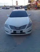 هيونداي أزيرا 2012, RF11072641