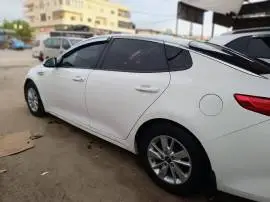 Kia K5 2017, RF10352491