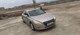 بيجو 508 2013, RF17269972