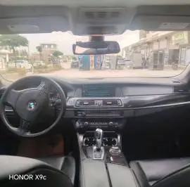 بي ام دبليو 520 موديل 2011, RF30175418