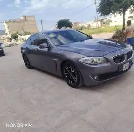 بي ام دبليو 520 موديل 2011, RF30175418