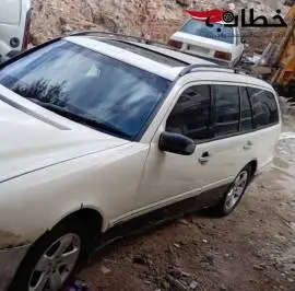 مرسيدس 220 2002, دمشق, RF41556873