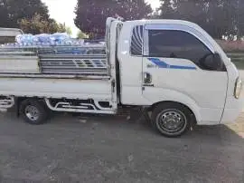 كيا 2700 موديل 2010, RF35933142
