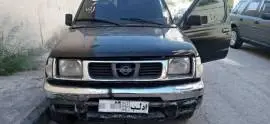نيسان نافيرا 2000, إدلب, RF98219523