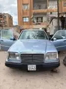 Mercedes 320, Homs, RF43264388