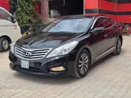 هيونداي أزيرا غراند 2012, دمشق, RF54114950