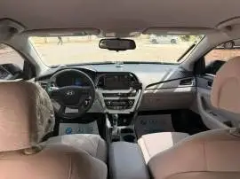 هيونداي سوناتا 2015, دمشق, RF64310267