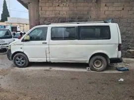 Volkswagen Transporter 2005, Raqqa, RF15778279