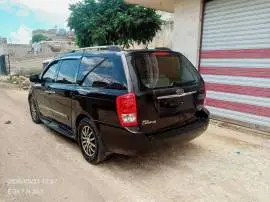 كيا كرنفال 2010, درعا, RF89130950