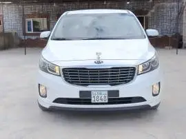 كيا كرنفال 2016, حلب, RF10272398