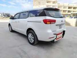 كيا كرنفال 2016, حلب, RF10272398