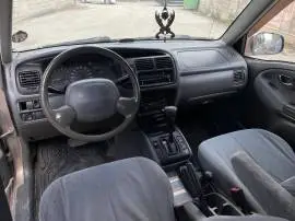 جيب سوزوكي فيتارا XL7 موديل 2003, RF11277284