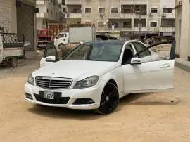 BMW 730 2012, Damascus, RF48698663